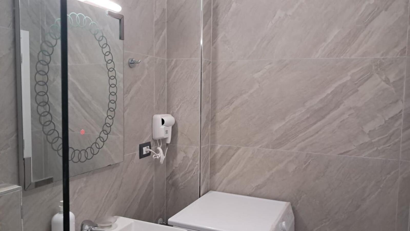 Dadaj Apartments Sarandë Eksteriør billede